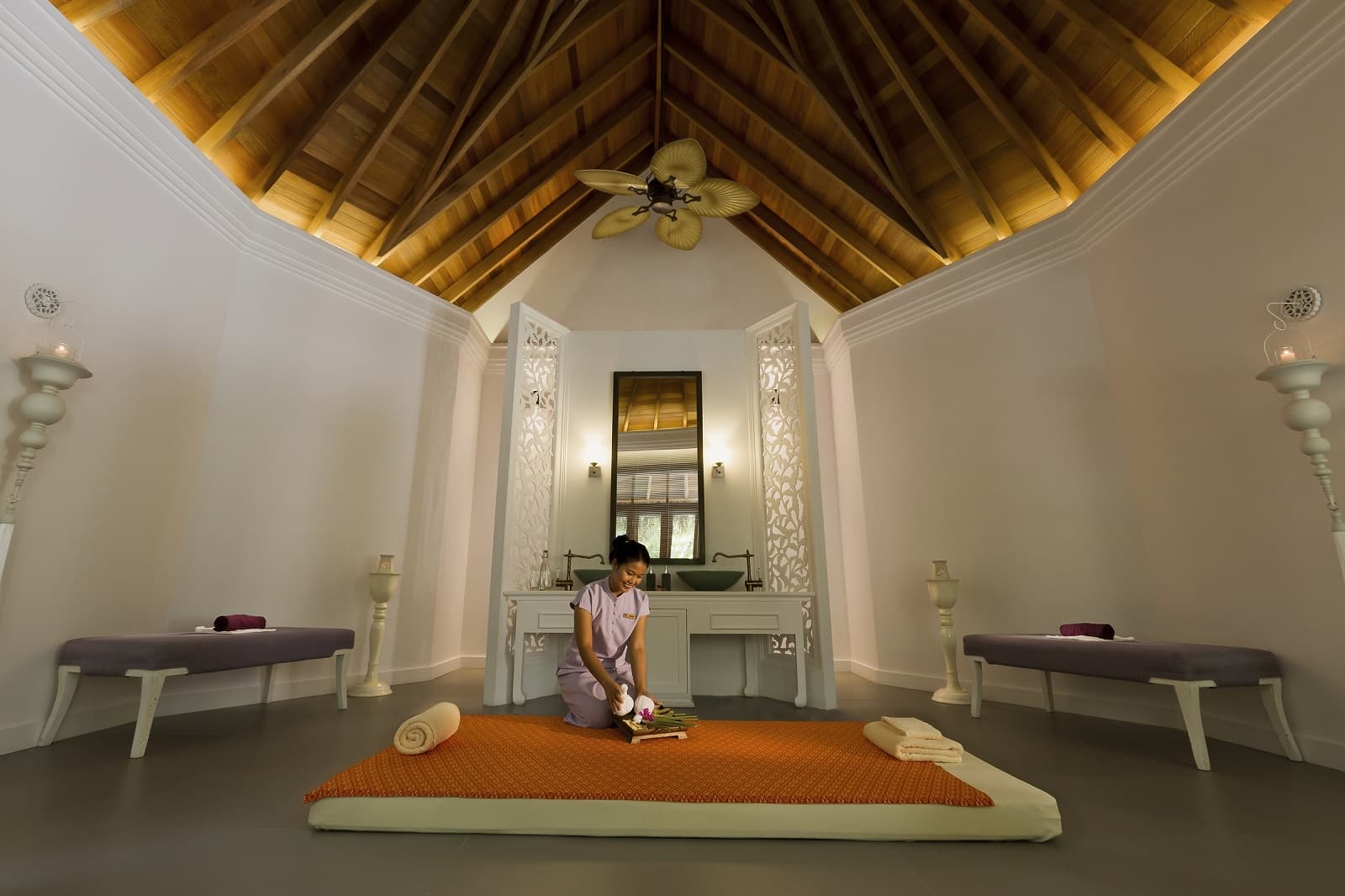 Dusit-Thani-Maldives-Aerial-4