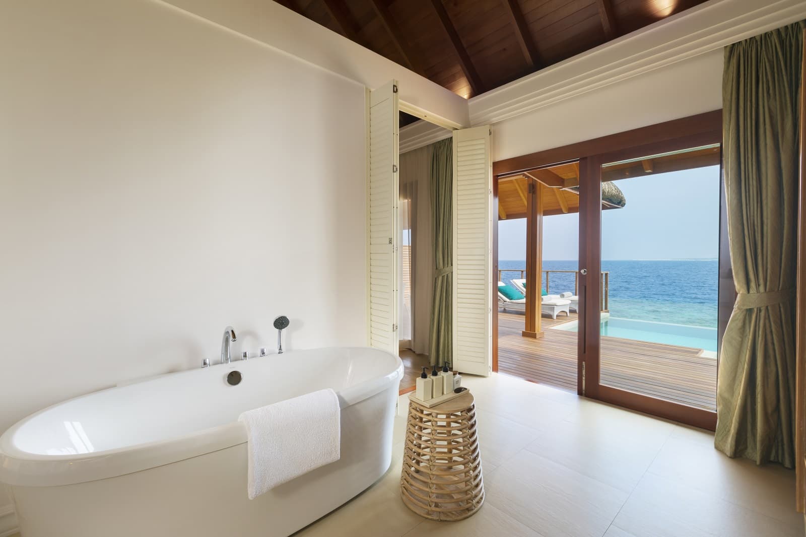 Dusit-Thani-Maldives-Aerial-6
