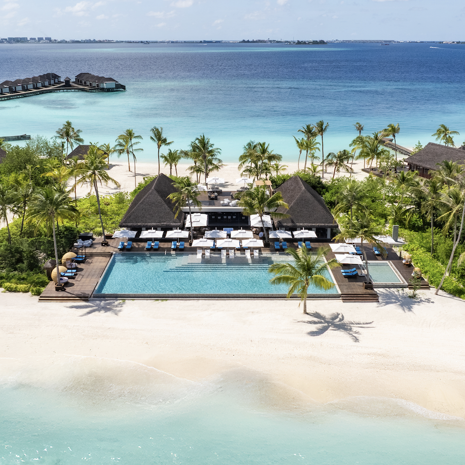 dusitD2-Feydhoo-Maldives-Cover-6